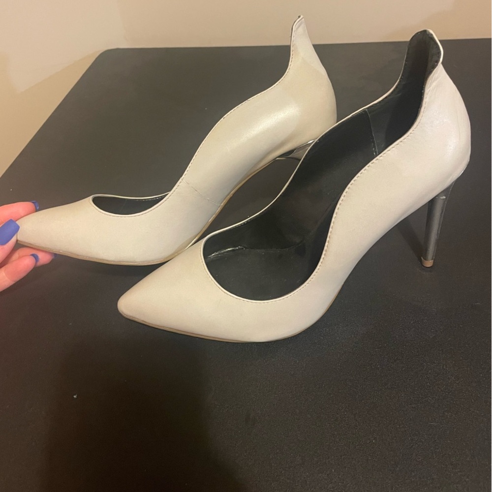 Size 8.5 Aldo - Picture 2 of 3